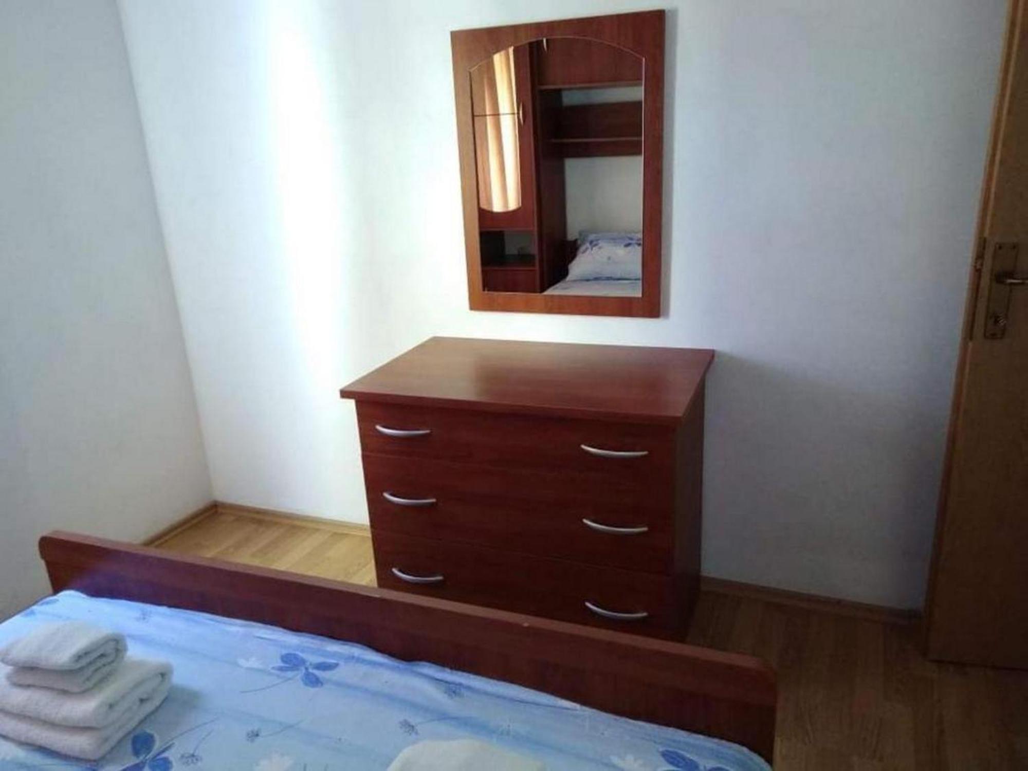 Miocic Apartment *